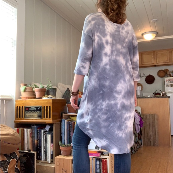 Potter’s Pot Stormy Skies hi low tie front tunic - Picture 4 of 8